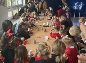 Świąteczne warsztaty u "Pszczółek"