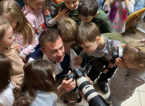 "Pszczółki" z wizytą u fotografa