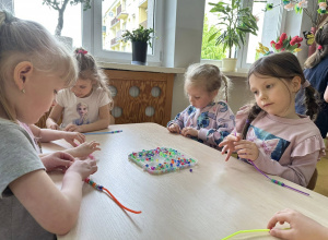 Zajęcia Integracji Sensorycznej w grupie „Motylki” organizowane w ramach projektu "Akademia kompetencji - wsparcie edukacji przedszkolnej w gminie Łask".