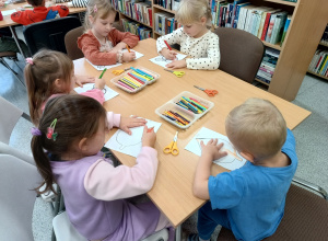"Misie" odwiedziły bibliotekę
